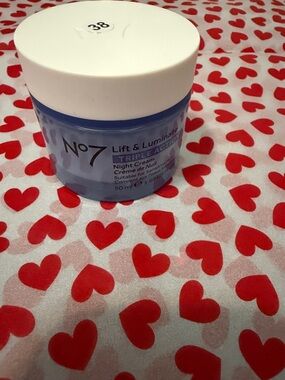 No7 Lift & Luminate Triple Action Night Cream - Blue & White Jar